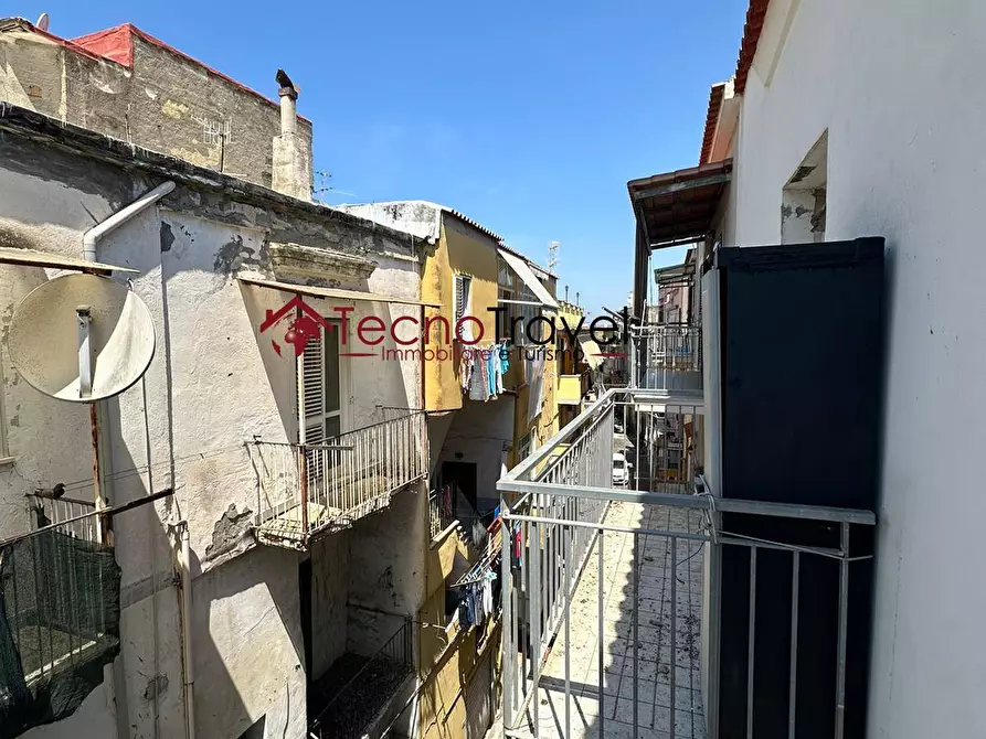 Immagine 14 di Appartamento in vendita  in via cappella a Bacoli