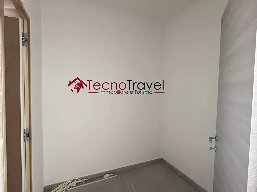 Immagine 22 di Appartamento in vendita  in via cappella a Bacoli