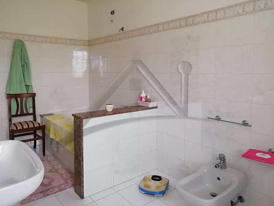 Immagine 28 di Villa in vendita  in Via Duca Abruzzi a Villa Sant'angelo