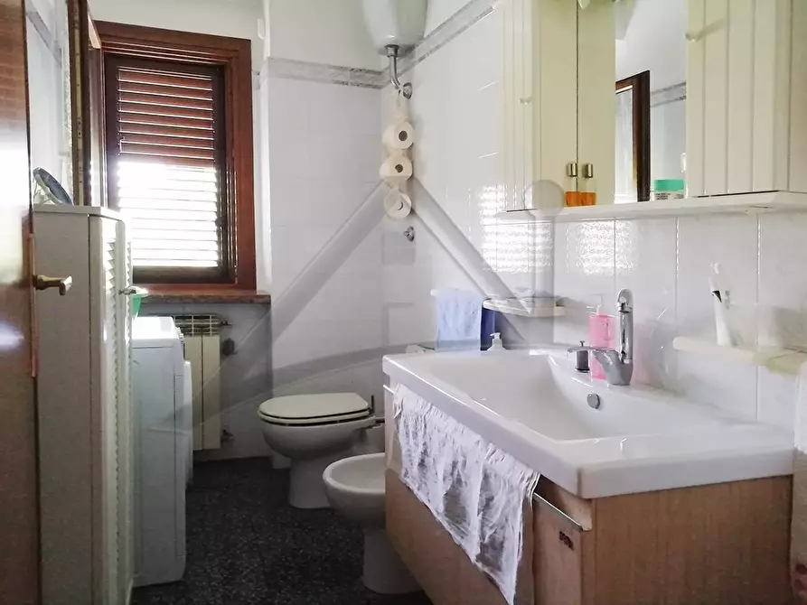 Immagine 14 di Villa in vendita  in Via Duca Abruzzi a Villa Sant'angelo