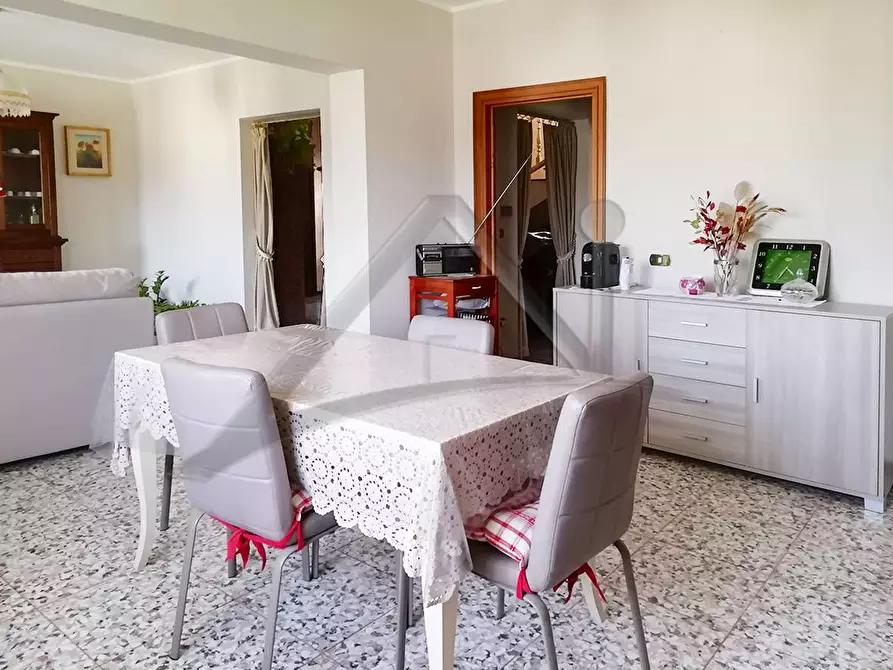 Immagine 13 di Villa in vendita  in Via Duca Abruzzi a Villa Sant'angelo