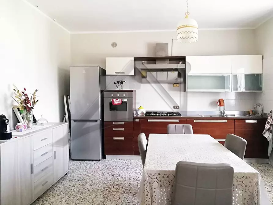 Immagine 12 di Villa in vendita  in Via Duca Abruzzi a Villa Sant'angelo