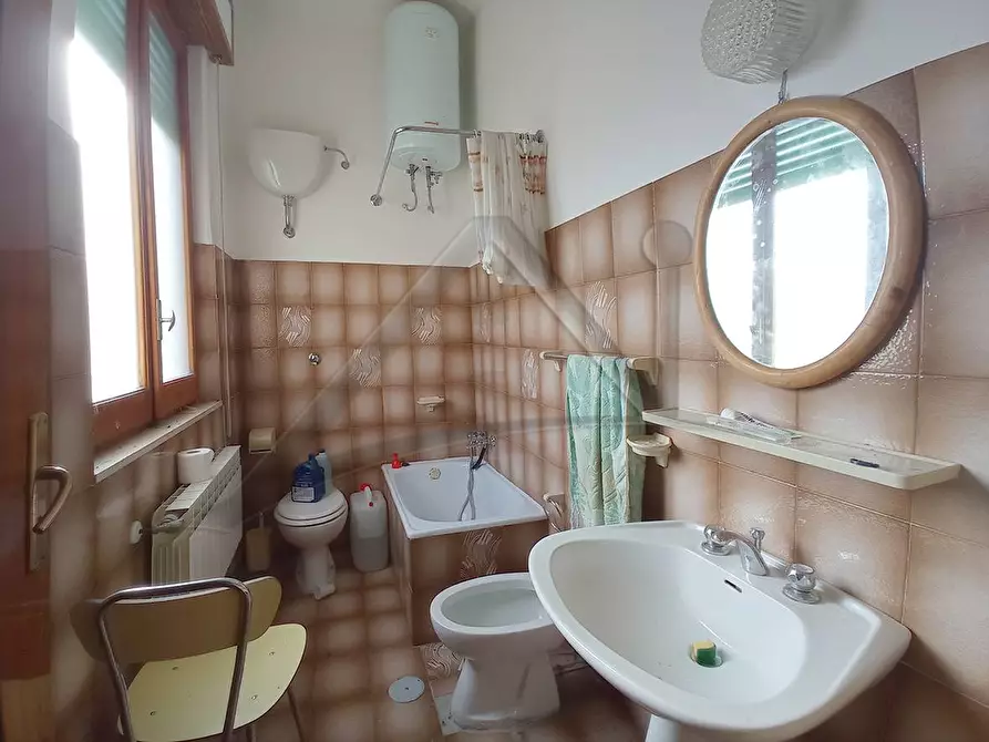 Immagine 13 di Casa indipendente in vendita  in Via Roma a Prata D'ansidonia