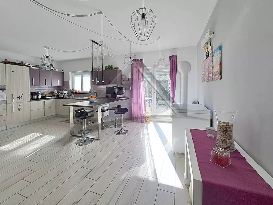 Immagine 8 di Villetta a schiera in vendita  in Via Del Calvario a San Demetrio Ne' Vestini