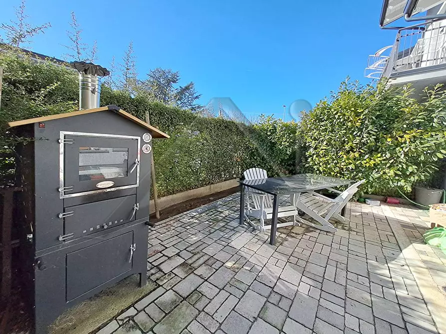 Immagine 13 di Villetta a schiera in vendita  in Via Del Calvario a San Demetrio Ne' Vestini