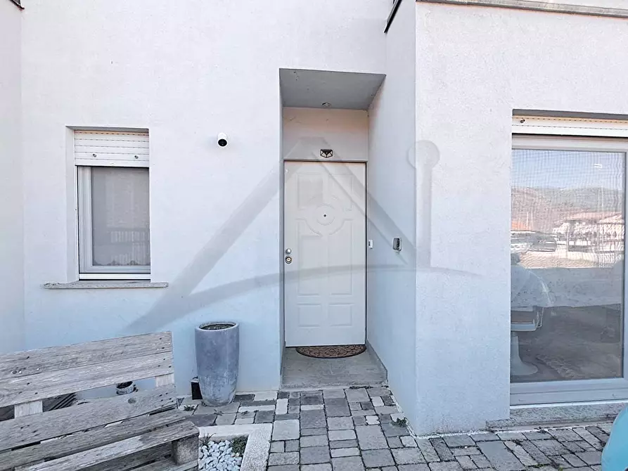 Immagine 3 di Villetta a schiera in vendita  in Via Del Calvario a San Demetrio Ne' Vestini