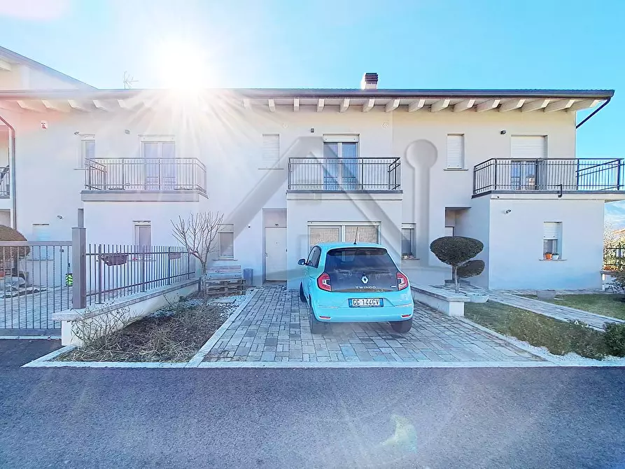 Immagine 2 di Villetta a schiera in vendita  in Via Del Calvario a San Demetrio Ne' Vestini