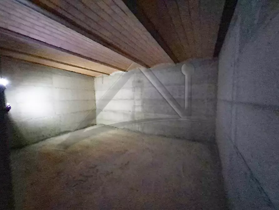 Immagine 5 di Appartamento in vendita  in Via della Piega a Sant'eusanio Forconese