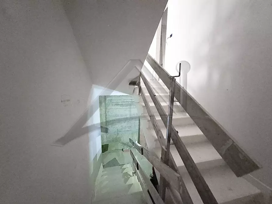 Immagine 3 di Appartamento in vendita  in Via della Piega a Sant'eusanio Forconese