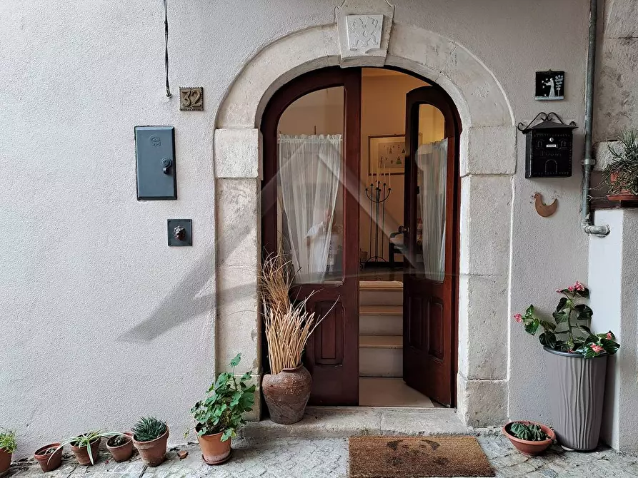 Immagine 3 di Casa indipendente in vendita  in Via Colle a San Demetrio Ne' Vestini