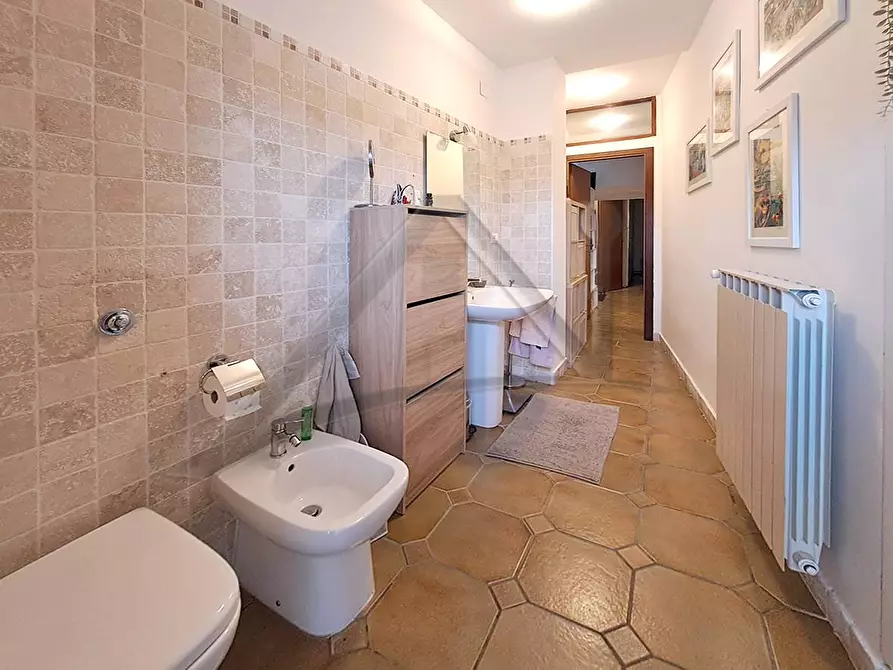 Immagine 16 di Casa indipendente in vendita  in Via Colle a San Demetrio Ne' Vestini