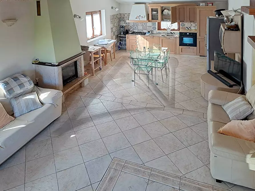 Immagine 24 di Villa in vendita  in Via Della Chiesa a Villa Sant'angelo