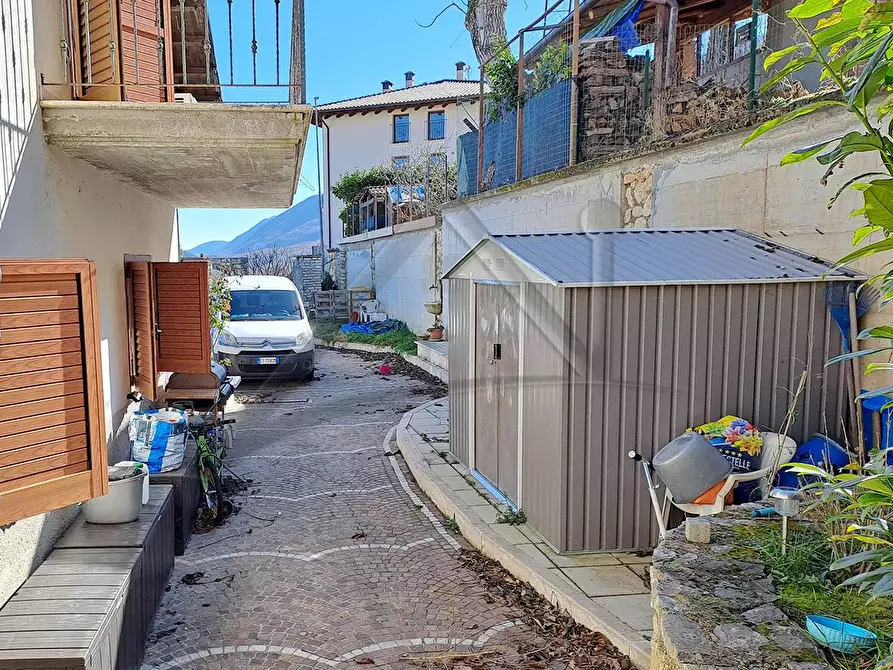 Immagine 28 di Villa in vendita  in Via Della Chiesa a Villa Sant'angelo