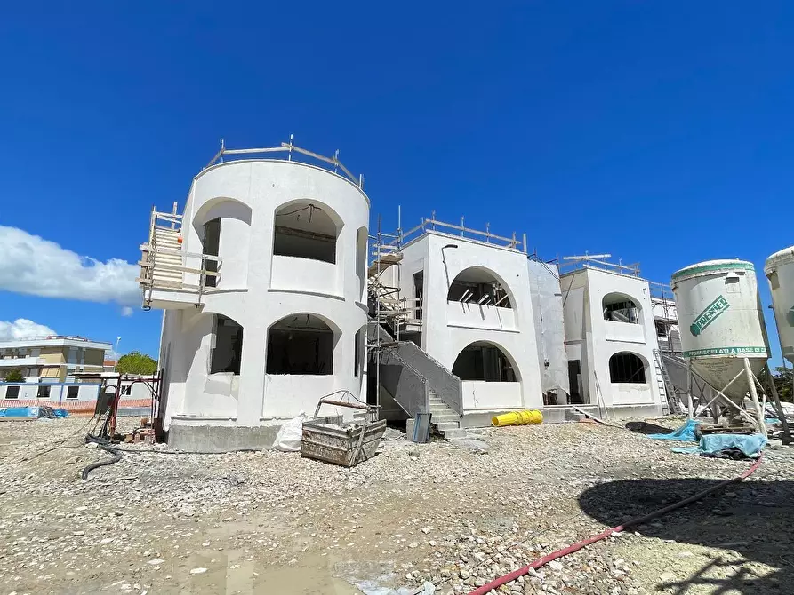 Immagine 8 di Appartamento in vendita  in Via Litoranea - Complesso Costa Conero a Numana