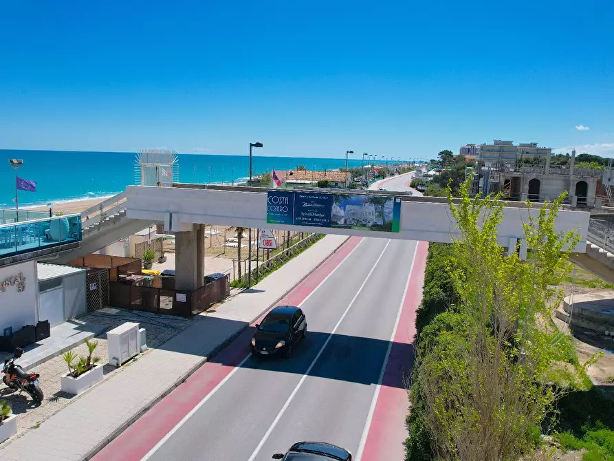 Immagine 10 di Appartamento in vendita  in Via Litoranea - Complesso Costa Conero a Numana