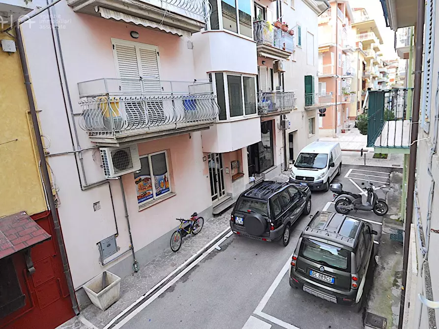 Immagine 3 di Casa indipendente in vendita  in Via Cairoli a Cupra Marittima