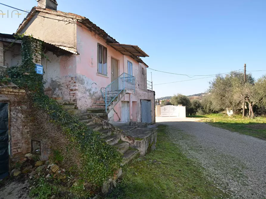 Immagine 1 di Rustico / casale in vendita  in Via Antonio Gramsci a Monsampolo Del Tronto