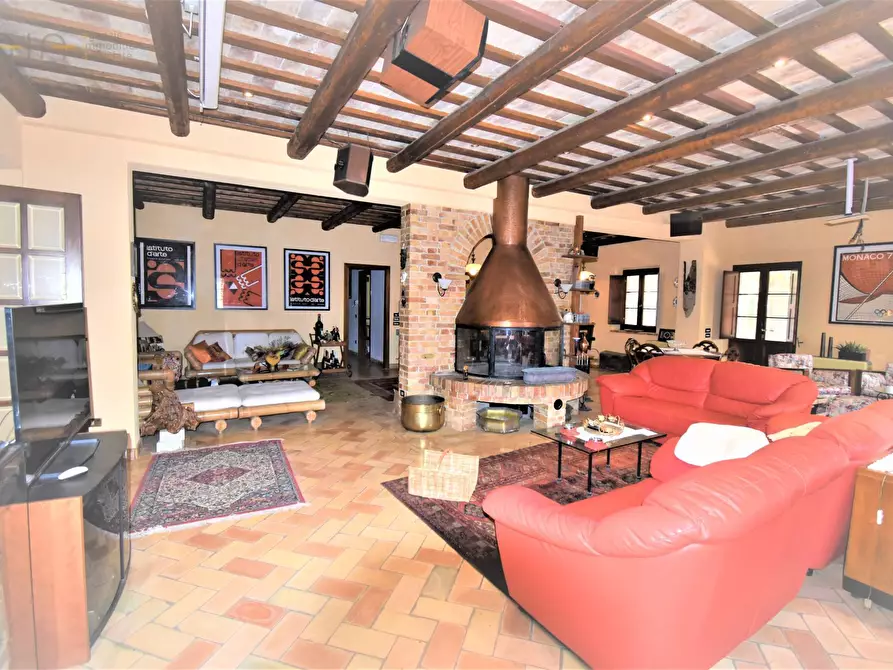 Immagine 11 di Rustico / casale in vendita  in Contrada Rio Moro a Colonnella