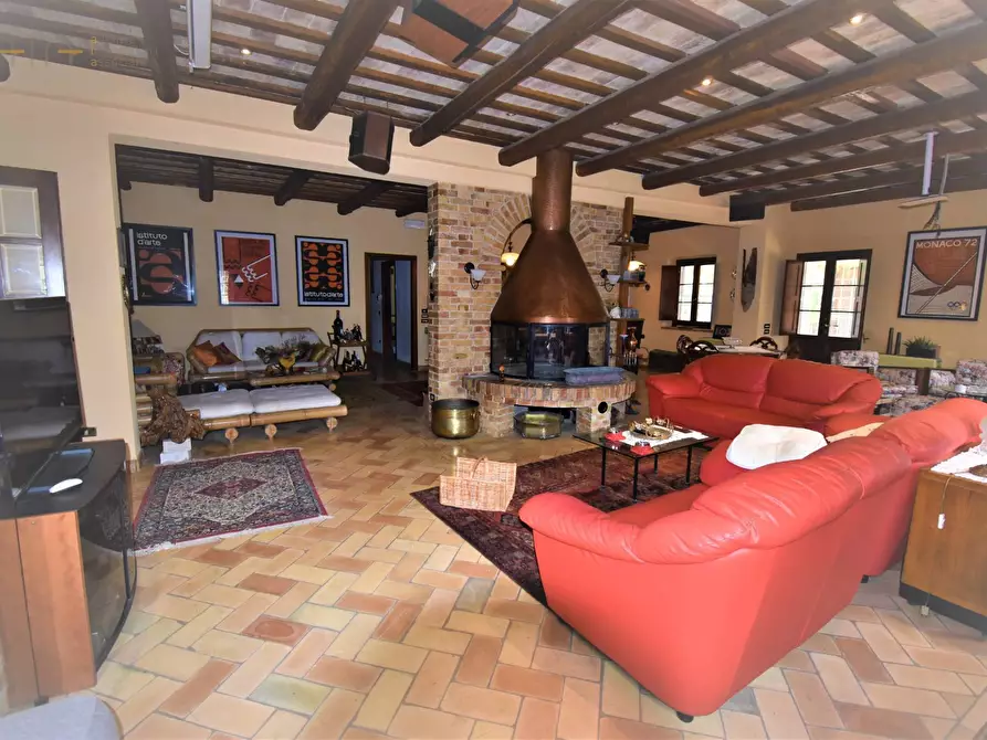 Immagine 9 di Rustico / casale in vendita  in Contrada Rio Moro a Colonnella