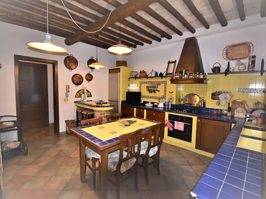 Immagine 13 di Rustico / casale in vendita  in Contrada Rio Moro a Colonnella