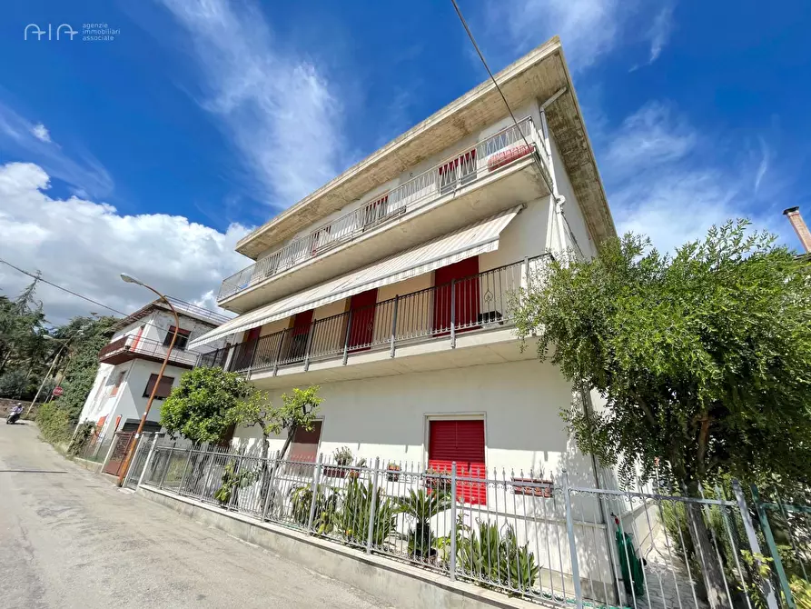 Immagine 1 di Appartamento in vendita  in Via Arrigo Serpieri a San Benedetto Del Tronto