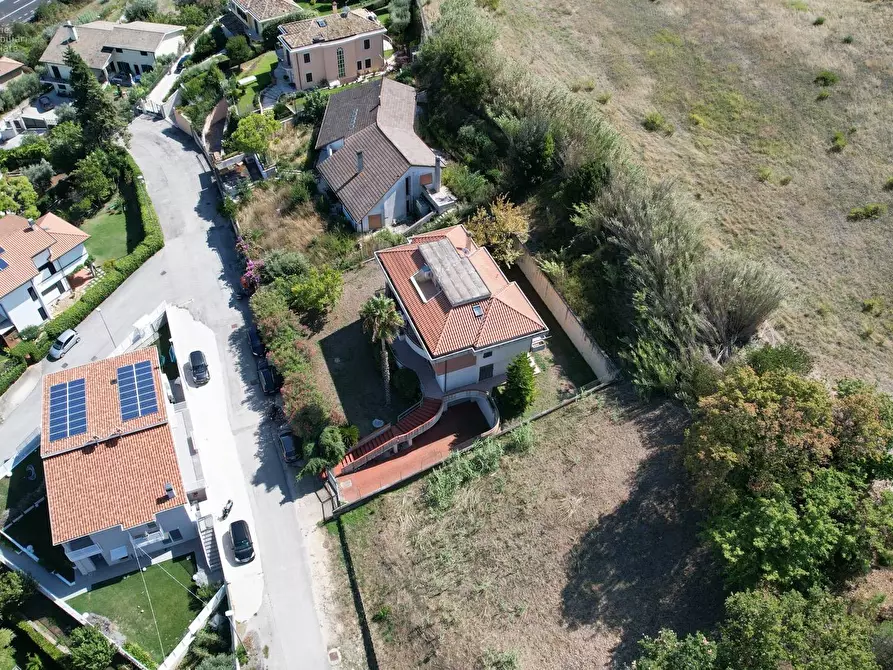 Immagine 25 di Terreno residenziale in vendita  in Via Miramare a San Benedetto Del Tronto