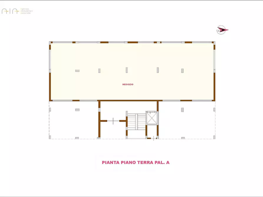 Immagine 4 di Locale commerciale in vendita  in Via C. battisti a Martinsicuro