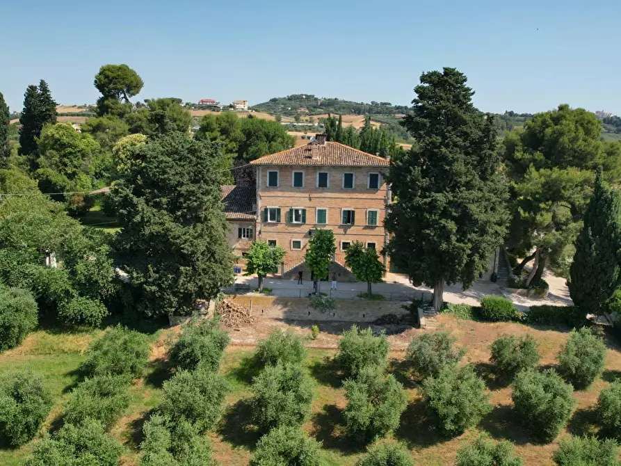 Immagine 1 di Villa in vendita  in Via Carpineto a Monsampolo Del Tronto