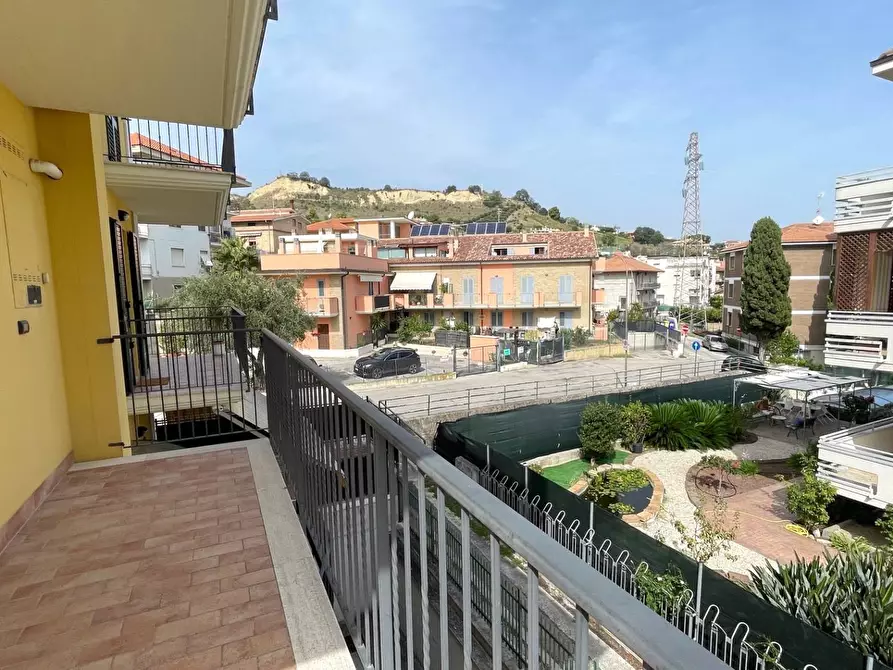 Immagine 29 di Appartamento in vendita  in Via Santa Caterina a San Benedetto Del Tronto