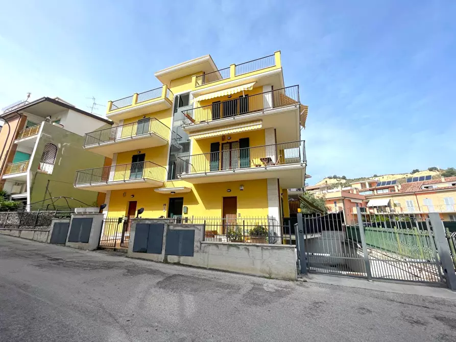 Immagine 1 di Appartamento in vendita  in Via Santa Caterina a San Benedetto Del Tronto