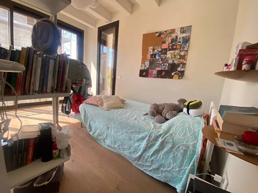 Immagine 18 di Villa in vendita  in Zona Centrale a San Benedetto Del Tronto