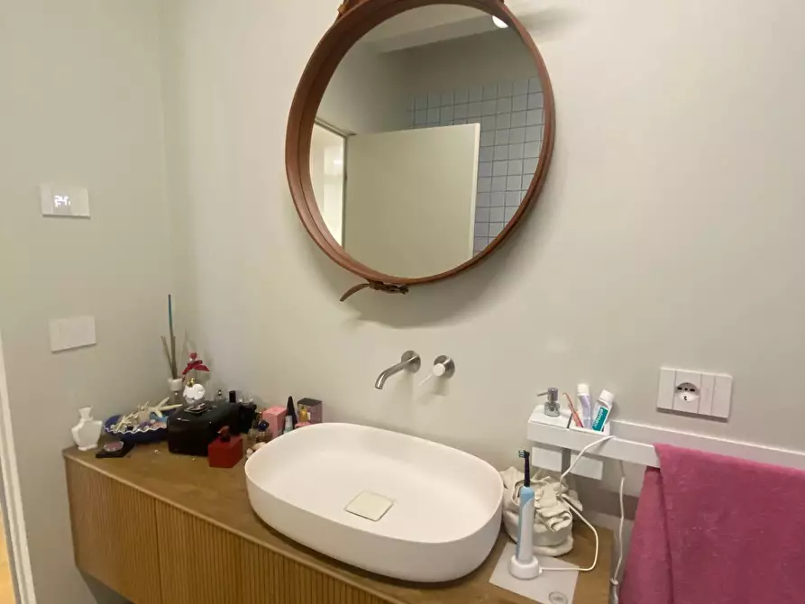 Immagine 22 di Villa in vendita  in Zona Centrale a San Benedetto Del Tronto