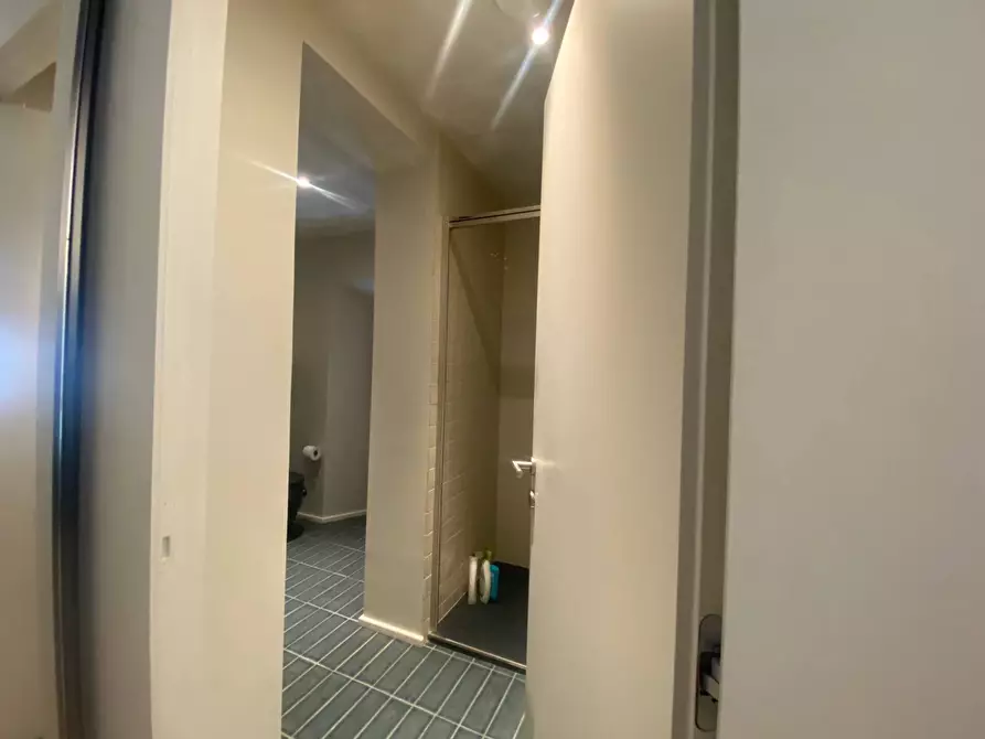 Immagine 30 di Villa in vendita  in Zona Centrale a San Benedetto Del Tronto