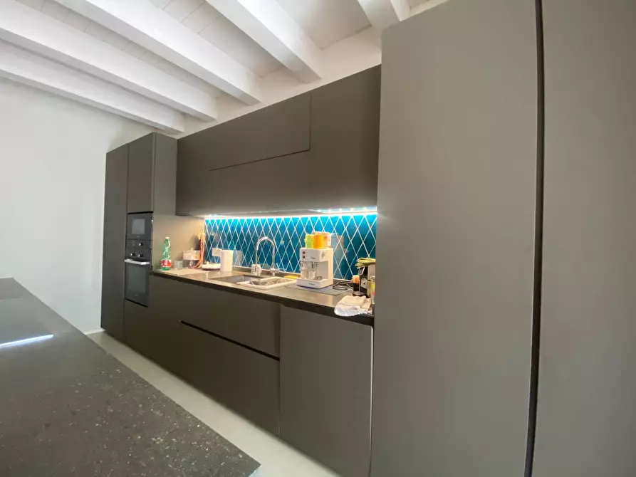 Immagine 7 di Villa in vendita  in Zona Centrale a San Benedetto Del Tronto