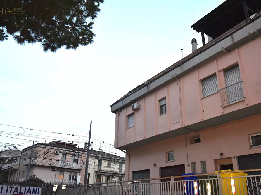 Immagine 1 di Appartamento in vendita  in Gabriele D'Annunzio a San Benedetto Del Tronto
