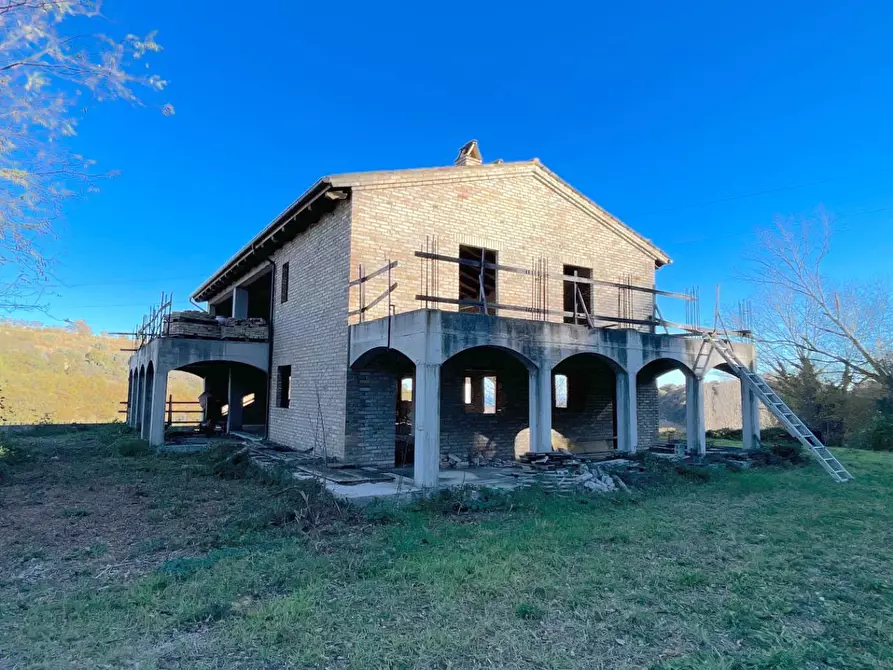 Immagine 11 di Appartamento in vendita  in Contrada San Giovanni a Montefiore Dell'aso