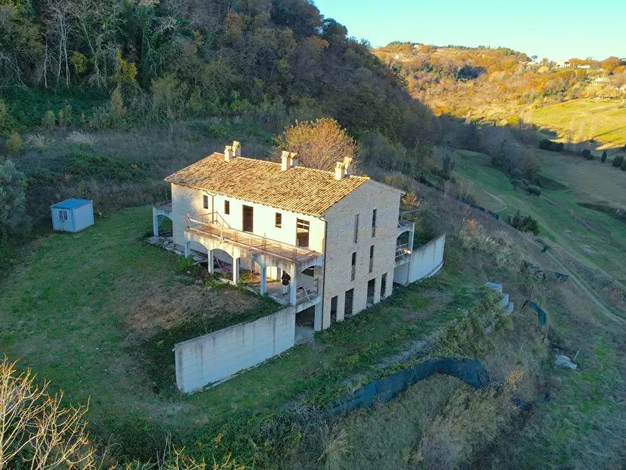 Immagine 13 di Appartamento in vendita  in Contrada San Giovanni a Montefiore Dell'aso