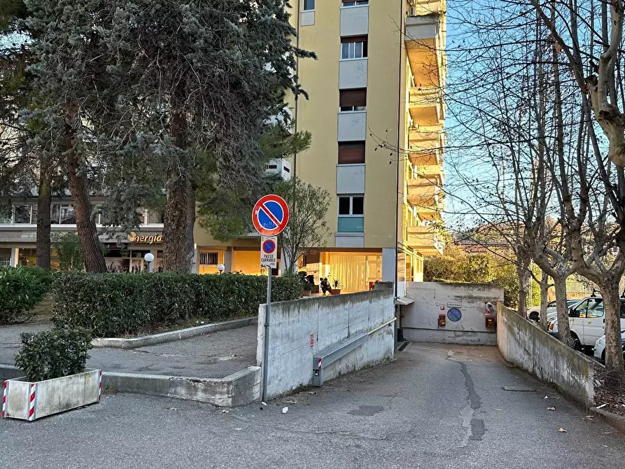 Immagine 4 di Box auto in vendita  in Via Cola d?amatrice a Ascoli Piceno