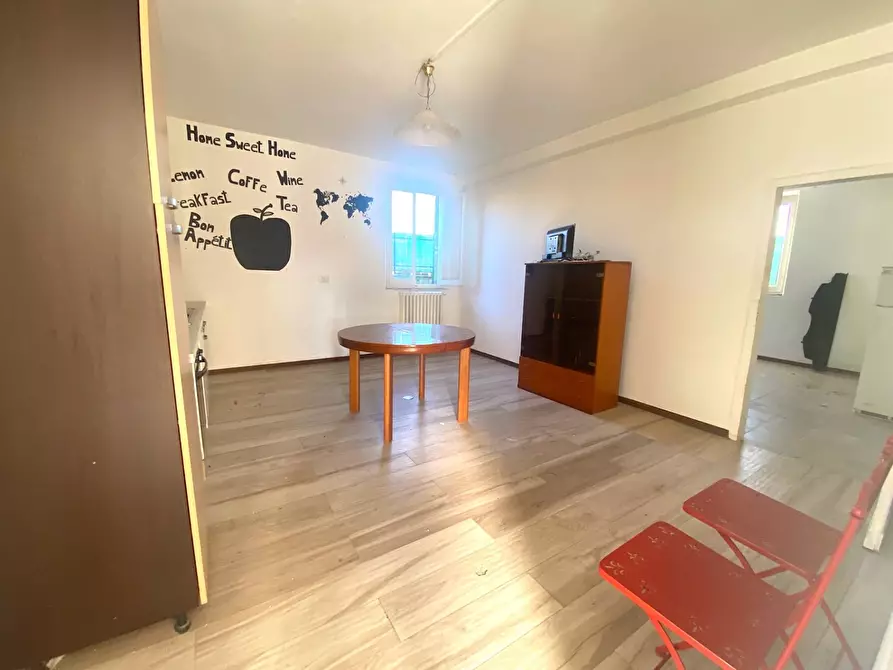 Immagine 3 di Casa indipendente in vendita  in Viale De Gasperi a Monsampolo Del Tronto