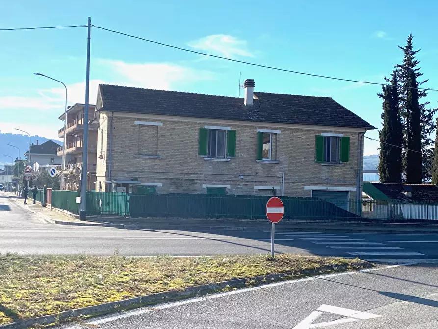 Immagine 23 di Casa indipendente in vendita  in Viale De Gasperi a Monsampolo Del Tronto