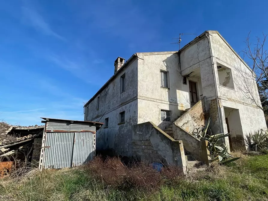 Immagine 9 di Rustico / casale in vendita  in Contrada San Gregorio a Ripatransone