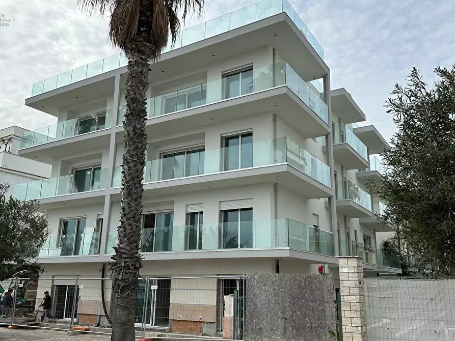 Immagine 4 di Appartamento in vendita  in Via Grazia Deledda a San Benedetto Del Tronto