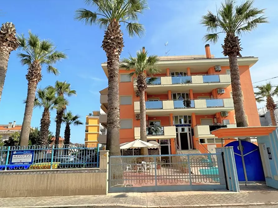 Immagine 1 di Appartamento in vendita  in via Cherubini a San Benedetto Del Tronto