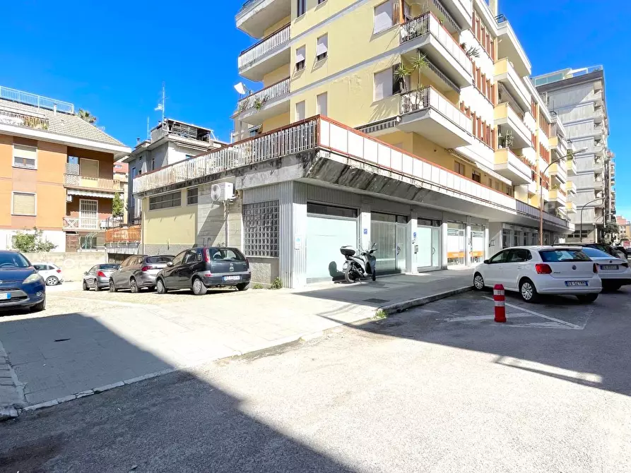 Immagine 1 di Box auto in vendita  in Via Campania a San Benedetto Del Tronto