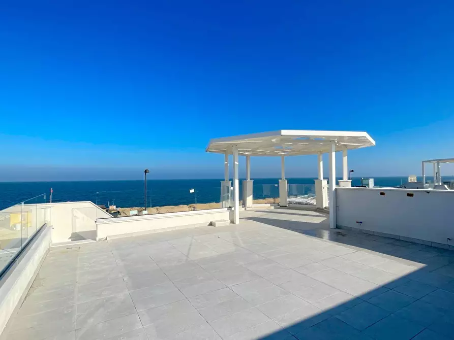 Immagine 7 di Villa in vendita  in Via Litoranea - Complesso Costa Conero a Numana