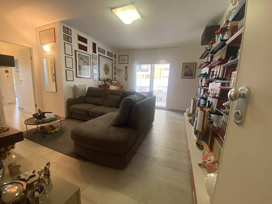 Immagine 5 di Appartamento in vendita  in Via Manzini a San Benedetto Del Tronto