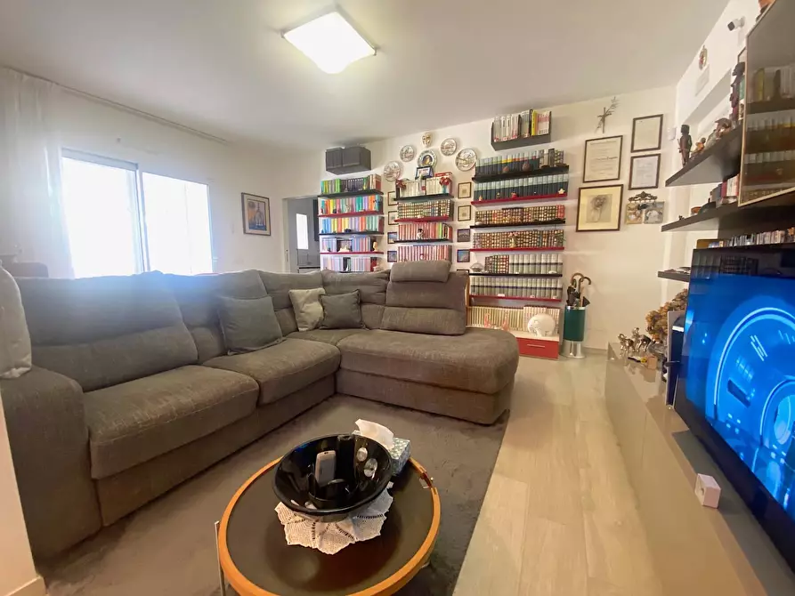 Immagine 3 di Appartamento in vendita  in Via Manzini a San Benedetto Del Tronto