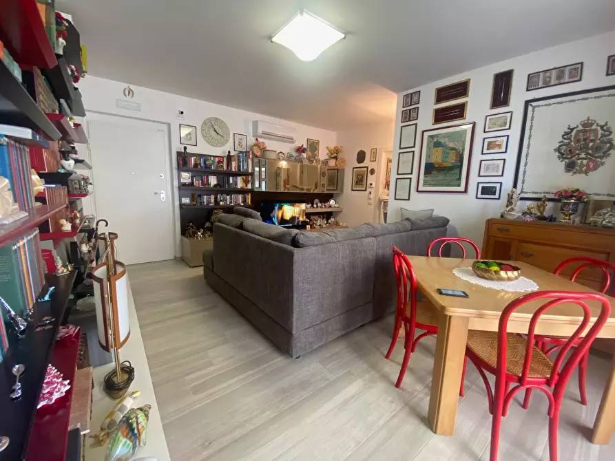 Immagine 23 di Appartamento in vendita  in Via Manzini a San Benedetto Del Tronto