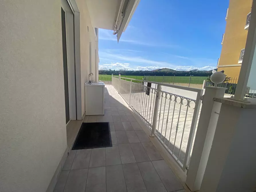 Immagine 25 di Appartamento in vendita  in Via Manzini a San Benedetto Del Tronto