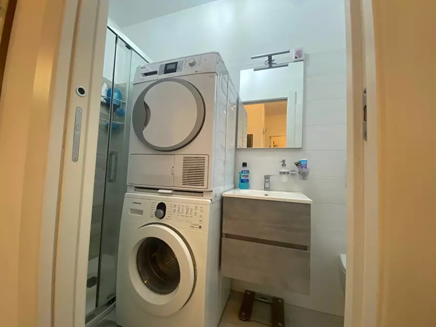 Immagine 18 di Appartamento in vendita  in Via Manzini a San Benedetto Del Tronto